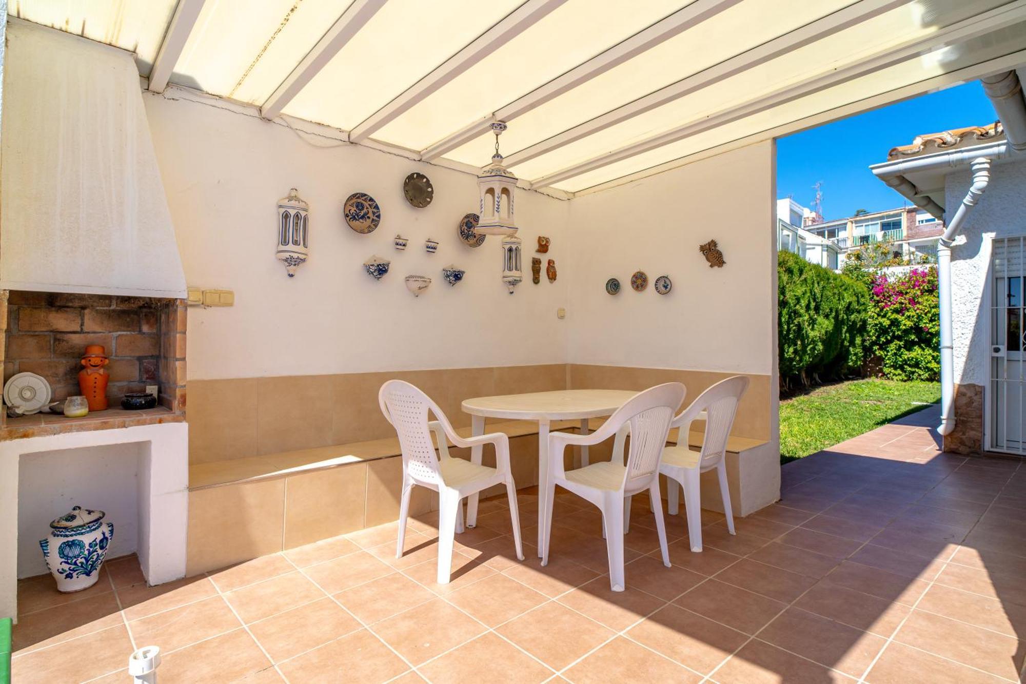 Villa Sevilla Casasol 内尔哈 外观 照片