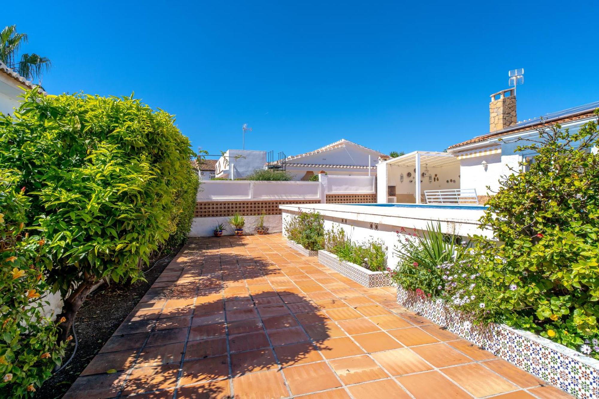 Villa Sevilla Casasol 内尔哈 外观 照片